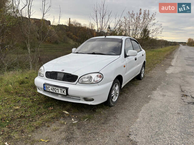 ЗАЗ Sens 2011 у Тернополі на Automoto.ua Білий ЗАЗ Sens, об'ємом двигуна 1.3 л та пробігом 213 тис. км за 1400 $, фото 1 на Automoto.ua