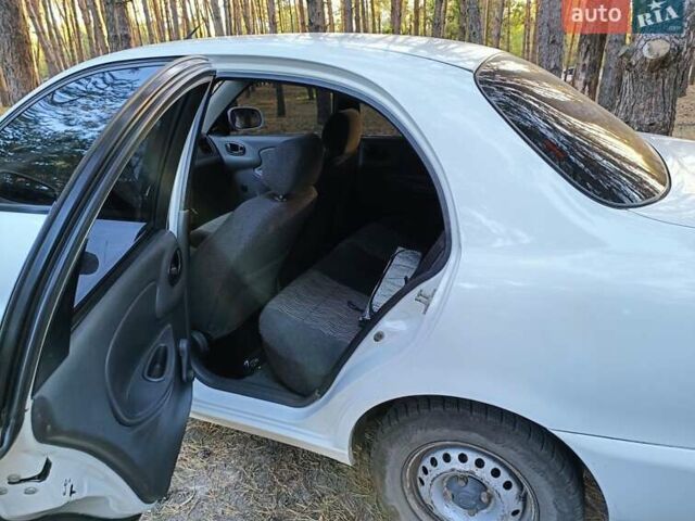 Белый ЗАЗ Сенс, объемом двигателя 1.3 л и пробегом 169 тыс. км за 2400 $, фото 3 на Automoto.ua