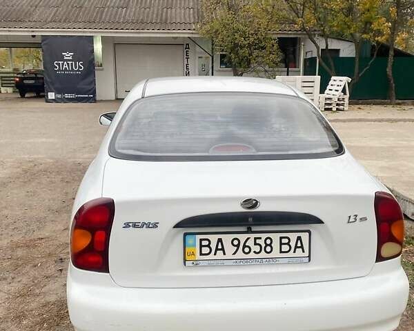 Белый ЗАЗ Сенс, объемом двигателя 1.3 л и пробегом 112 тыс. км за 2545 $, фото 1 на Automoto.ua