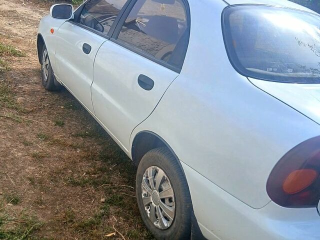 Білий ЗАЗ Sens, об'ємом двигуна 1.3 л та пробігом 0 тис. км за 1900 $, фото 4 на Automoto.ua