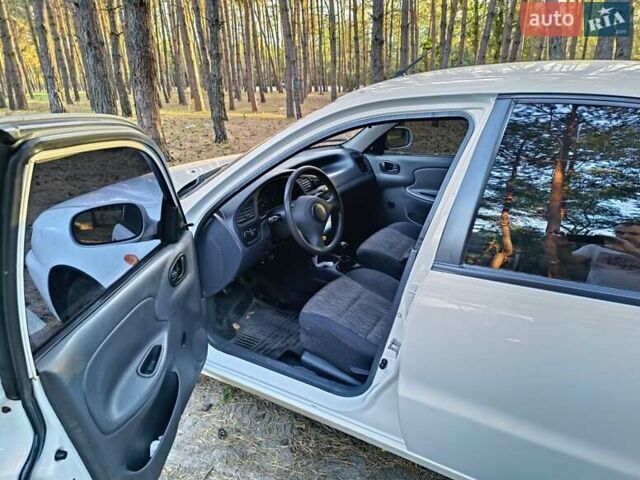 Белый ЗАЗ Сенс, объемом двигателя 1.3 л и пробегом 169 тыс. км за 2400 $, фото 6 на Automoto.ua