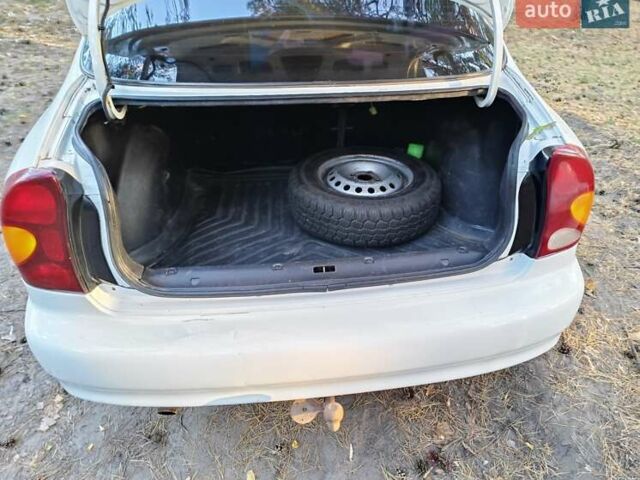 Белый ЗАЗ Сенс, объемом двигателя 1.3 л и пробегом 169 тыс. км за 2400 $, фото 4 на Automoto.ua