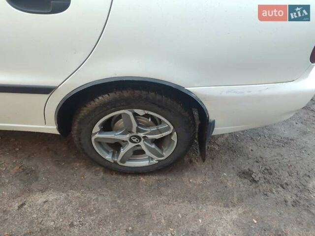 Белый ЗАЗ Сенс, объемом двигателя 1.3 л и пробегом 260 тыс. км за 2500 $, фото 5 на Automoto.ua