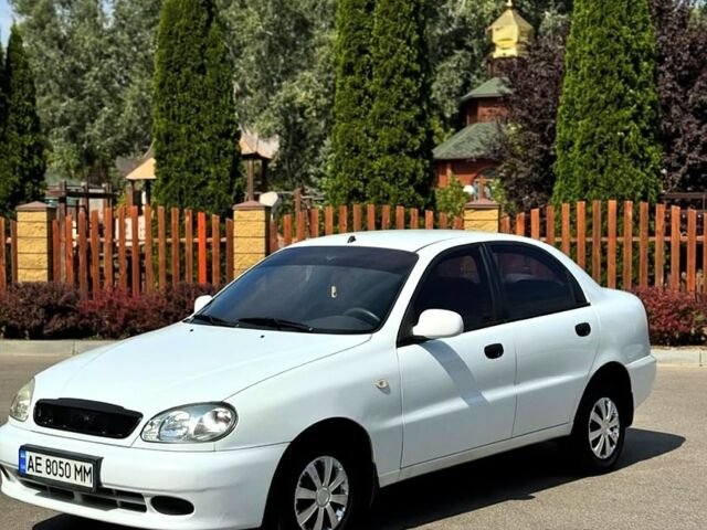 Белый ЗАЗ Сенс, объемом двигателя 1.3 л и пробегом 188 тыс. км за 2450 $, фото 2 на Automoto.ua