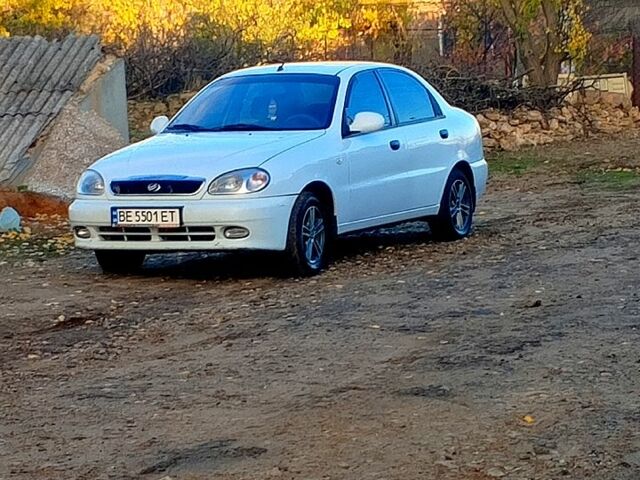 Белый ЗАЗ Сенс, объемом двигателя 1.3 л и пробегом 240 тыс. км за 2500 $, фото 1 на Automoto.ua