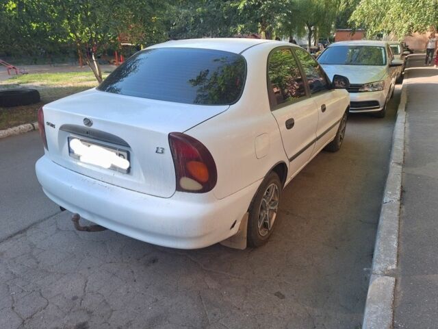 Белый ЗАЗ Сенс, объемом двигателя 1.3 л и пробегом 250 тыс. км за 2200 $, фото 2 на Automoto.ua