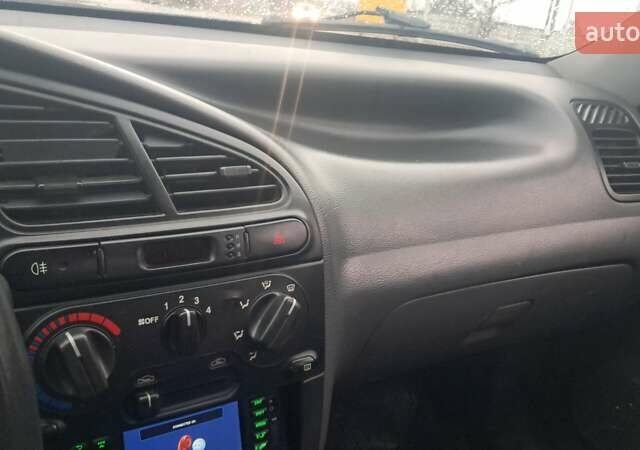 Белый ЗАЗ Сенс, объемом двигателя 1.3 л и пробегом 186 тыс. км за 1550 $, фото 6 на Automoto.ua