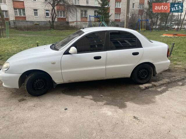 Белый ЗАЗ Сенс, объемом двигателя 1.3 л и пробегом 310 тыс. км за 1950 $, фото 2 на Automoto.ua