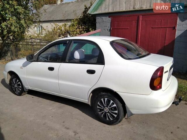 Белый ЗАЗ Сенс, объемом двигателя 1.3 л и пробегом 101 тыс. км за 2450 $, фото 1 на Automoto.ua