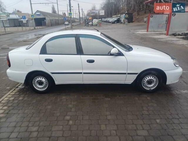 Білий ЗАЗ Sens, об'ємом двигуна 1.3 л та пробігом 180 тис. км за 2100 $, фото 5 на Automoto.ua