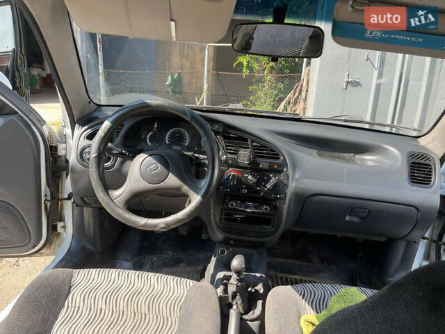 Белый ЗАЗ Сенс, объемом двигателя 1.3 л и пробегом 180 тыс. км за 2650 $, фото 9 на Automoto.ua