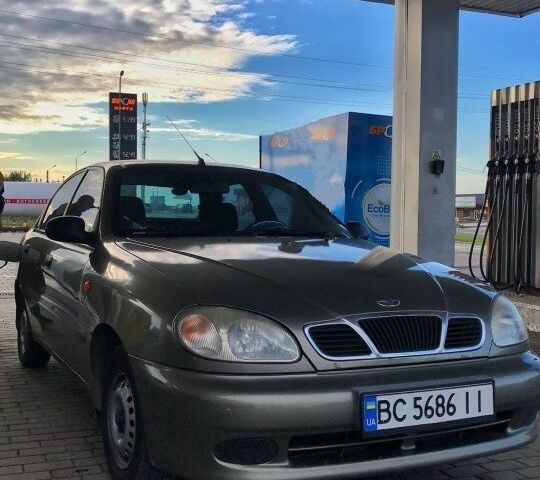 Бежевый ЗАЗ Сенс, объемом двигателя 1.3 л и пробегом 313 тыс. км за 1700 $, фото 8 на Automoto.ua