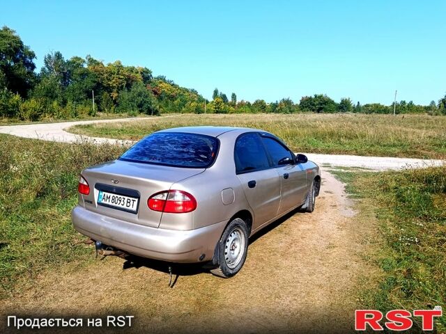 Бежевий ЗАЗ Sens, об'ємом двигуна 1.3 л та пробігом 200 тис. км за 999 $, фото 5 на Automoto.ua