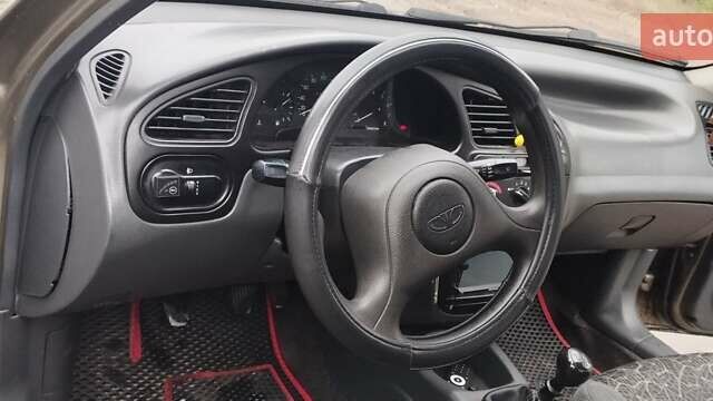 ЗАЗ Сенс 2007 в Львове на Automoto.ua Бежевый ЗАЗ Сенс, объемом двигателя 1.4 л и пробегом 195 тыс. км за 2500 $, фото 9 на Automoto.ua