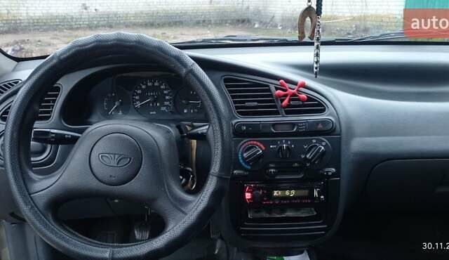 Бежевий ЗАЗ Sens, об'ємом двигуна 1.3 л та пробігом 138 тис. км за 2200 $, фото 12 на Automoto.ua