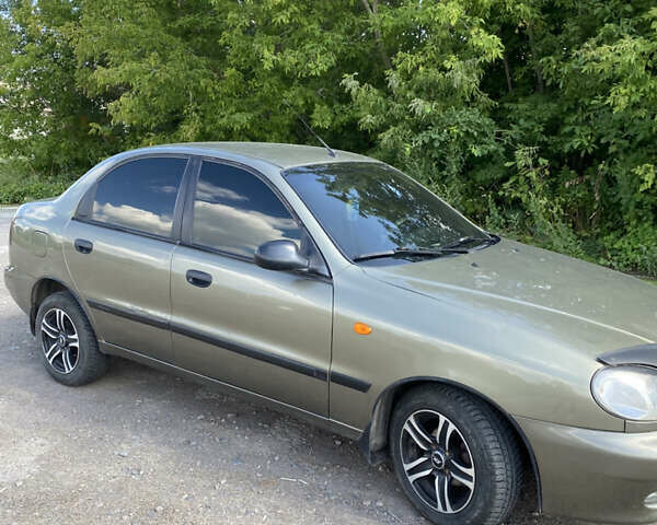 ЗАЗ Сенс 2007 в Здолбунове на Automoto.ua Бежевый ЗАЗ Сенс, объемом двигателя 1.4 л и пробегом 175 тыс. км за 1800 $, фото 5 на Automoto.ua