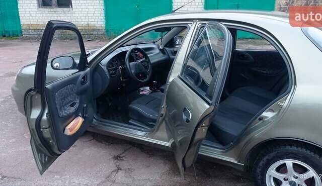 Бежевий ЗАЗ Sens, об'ємом двигуна 1.3 л та пробігом 138 тис. км за 2200 $, фото 10 на Automoto.ua