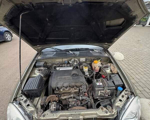 Бежевий ЗАЗ Sens, об'ємом двигуна 1.39 л та пробігом 363 тис. км за 2050 $, фото 28 на Automoto.ua