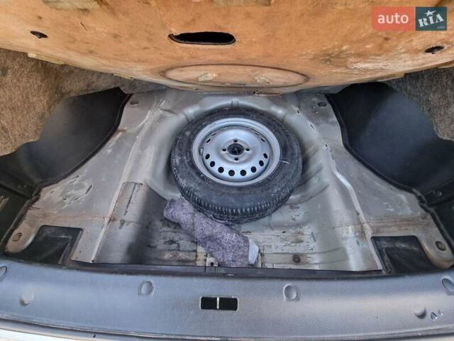 Бежевый ЗАЗ Сенс, объемом двигателя 1.3 л и пробегом 135 тыс. км за 1850 $, фото 6 на Automoto.ua