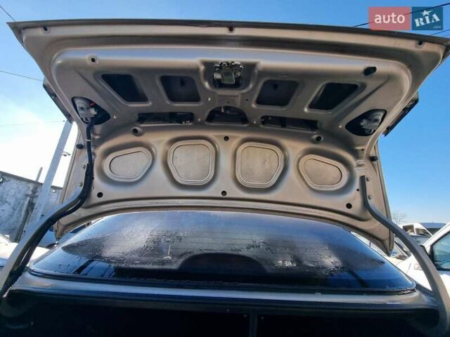 Бежевый ЗАЗ Сенс, объемом двигателя 1.3 л и пробегом 135 тыс. км за 1850 $, фото 5 на Automoto.ua