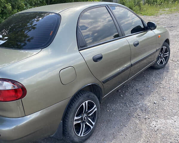 ЗАЗ Сенс 2007 в Здолбунове на Automoto.ua Бежевый ЗАЗ Сенс, объемом двигателя 1.4 л и пробегом 175 тыс. км за 1800 $, фото 4 на Automoto.ua