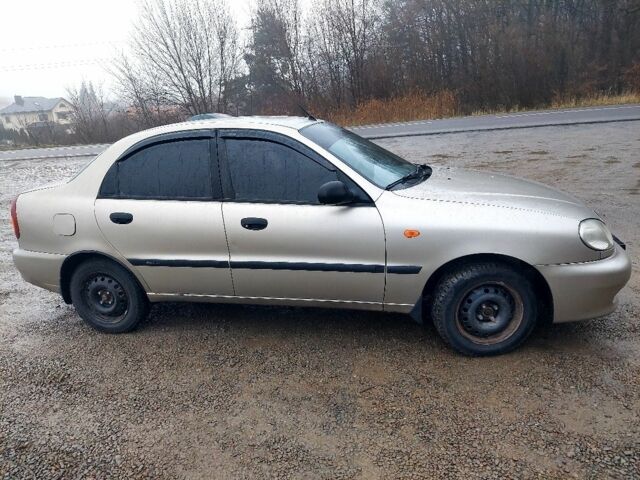 Бежевий ЗАЗ Sens, об'ємом двигуна 1.5 л та пробігом 250 тис. км за 1800 $, фото 2 на Automoto.ua