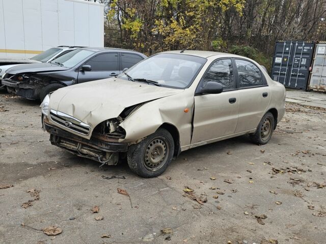 Бежевий ЗАЗ Sens, об'ємом двигуна 1.3 л та пробігом 180 тис. км за 1200 $, фото 7 на Automoto.ua