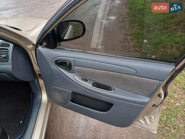 Бежевый ЗАЗ Сенс, объемом двигателя 1.3 л и пробегом 281 тыс. км за 2000 $, фото 12 на Automoto.ua