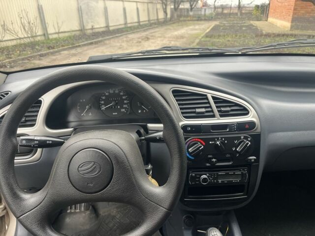 Бежевий ЗАЗ Sens, об'ємом двигуна 1.3 л та пробігом 27 тис. км за 3800 $, фото 6 на Automoto.ua