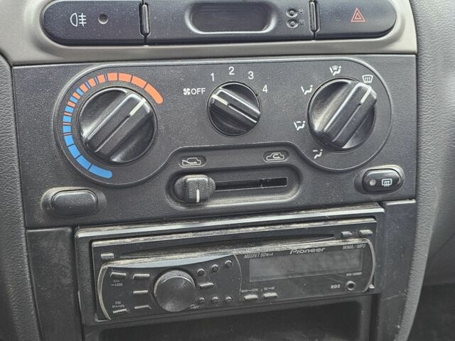 Бежевий ЗАЗ Sens, об'ємом двигуна 1.3 л та пробігом 180 тис. км за 1200 $, фото 10 на Automoto.ua