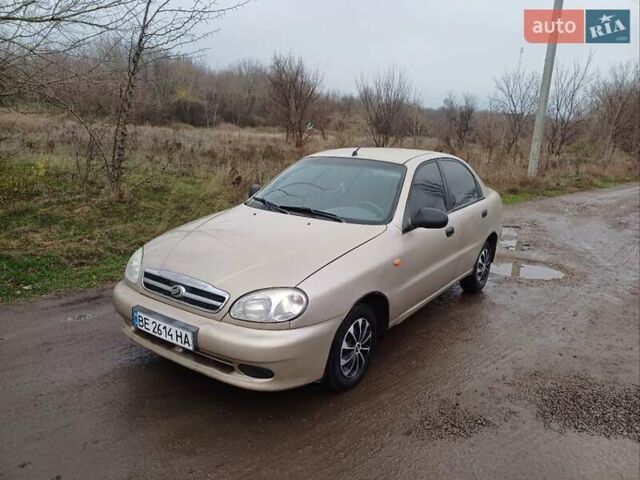 Бежевый ЗАЗ Сенс, объемом двигателя 1.3 л и пробегом 281 тыс. км за 2000 $, фото 1 на Automoto.ua