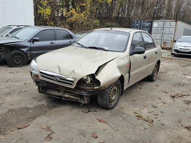 Бежевий ЗАЗ Sens, об'ємом двигуна 1.3 л та пробігом 180 тис. км за 1200 $, фото 6 на Automoto.ua