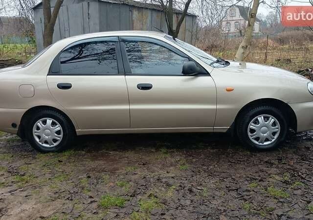 Бежевый ЗАЗ Сенс, объемом двигателя 1.3 л и пробегом 106 тыс. км за 3200 $, фото 2 на Automoto.ua