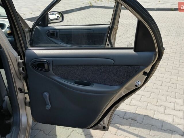 Бежевий ЗАЗ Sens, об'ємом двигуна 1.3 л та пробігом 124 тис. км за 3000 $, фото 19 на Automoto.ua
