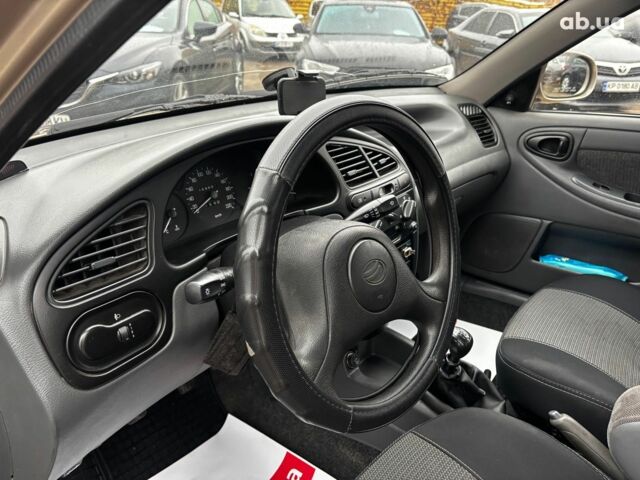 Бежевый ЗАЗ Сенс, объемом двигателя 1.3 л и пробегом 108 тыс. км за 3290 $, фото 20 на Automoto.ua