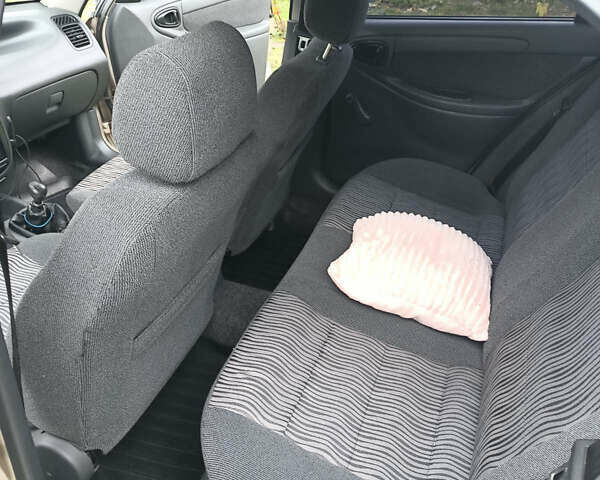 Бежевий ЗАЗ Sens, об'ємом двигуна 1.3 л та пробігом 106 тис. км за 2600 $, фото 14 на Automoto.ua