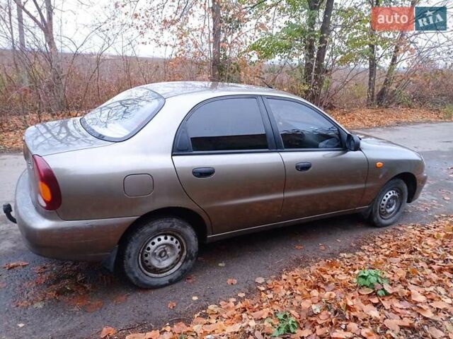 Бежевый ЗАЗ Сенс, объемом двигателя 1.3 л и пробегом 80 тыс. км за 2800 $, фото 6 на Automoto.ua