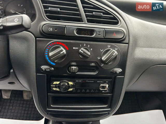 Бежевый ЗАЗ Сенс, объемом двигателя 1.3 л и пробегом 108 тыс. км за 3290 $, фото 21 на Automoto.ua