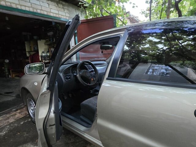 Бежевий ЗАЗ Sens, об'ємом двигуна 1.3 л та пробігом 41 тис. км за 4000 $, фото 2 на Automoto.ua