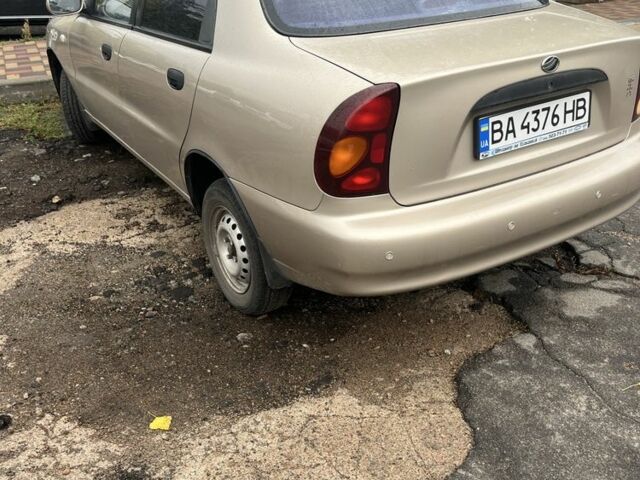 Бежевий ЗАЗ Sens, об'ємом двигуна 1.3 л та пробігом 130 тис. км за 3000 $, фото 4 на Automoto.ua