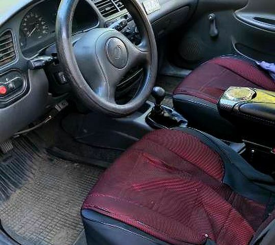 Бежевый ЗАЗ Сенс, объемом двигателя 1.3 л и пробегом 70 тыс. км за 1400 $, фото 1 на Automoto.ua