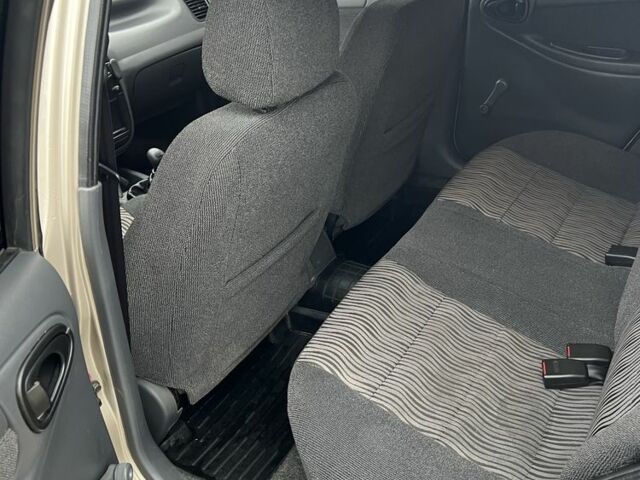 Бежевий ЗАЗ Sens, об'ємом двигуна 1.3 л та пробігом 80 тис. км за 2600 $, фото 7 на Automoto.ua