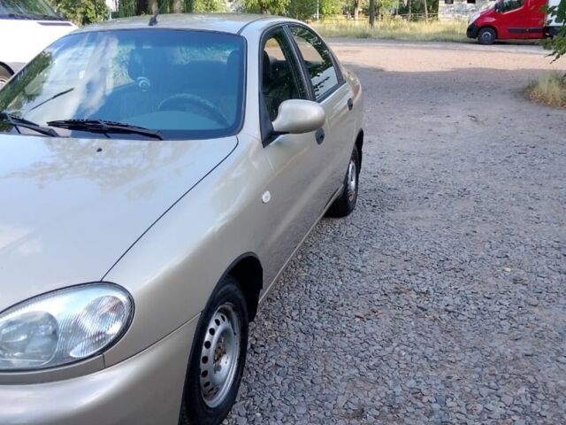 Бежевый ЗАЗ Сенс, объемом двигателя 1.3 л и пробегом 98 тыс. км за 2999 $, фото 2 на Automoto.ua