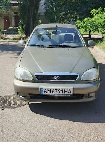 Бежевий ЗАЗ Sens, об'ємом двигуна 1.3 л та пробігом 253 тис. км за 2000 $, фото 7 на Automoto.ua