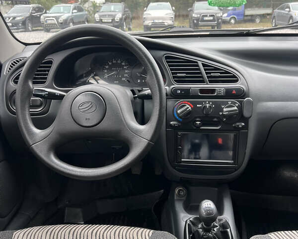 Бежевий ЗАЗ Sens, об'ємом двигуна 1.3 л та пробігом 80 тис. км за 2600 $, фото 9 на Automoto.ua