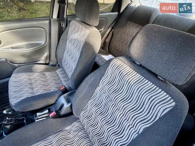 Бежевий ЗАЗ Sens, об'ємом двигуна 1.3 л та пробігом 220 тис. км за 2300 $, фото 2 на Automoto.ua