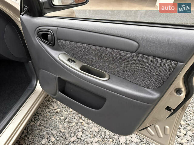 Бежевый ЗАЗ Сенс, объемом двигателя 1.3 л и пробегом 141 тыс. км за 2650 $, фото 31 на Automoto.ua