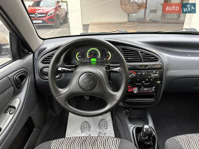 Бежевый ЗАЗ Сенс, объемом двигателя 1.3 л и пробегом 141 тыс. км за 2650 $, фото 3 на Automoto.ua