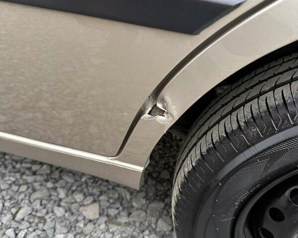 Бежевый ЗАЗ Сенс, объемом двигателя 1.3 л и пробегом 141 тыс. км за 2650 $, фото 42 на Automoto.ua