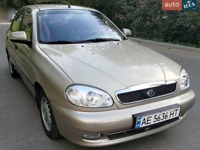 Бежевий ЗАЗ Sens, об'ємом двигуна 1.3 л та пробігом 15 тис. км за 4200 $, фото 1 на Automoto.ua